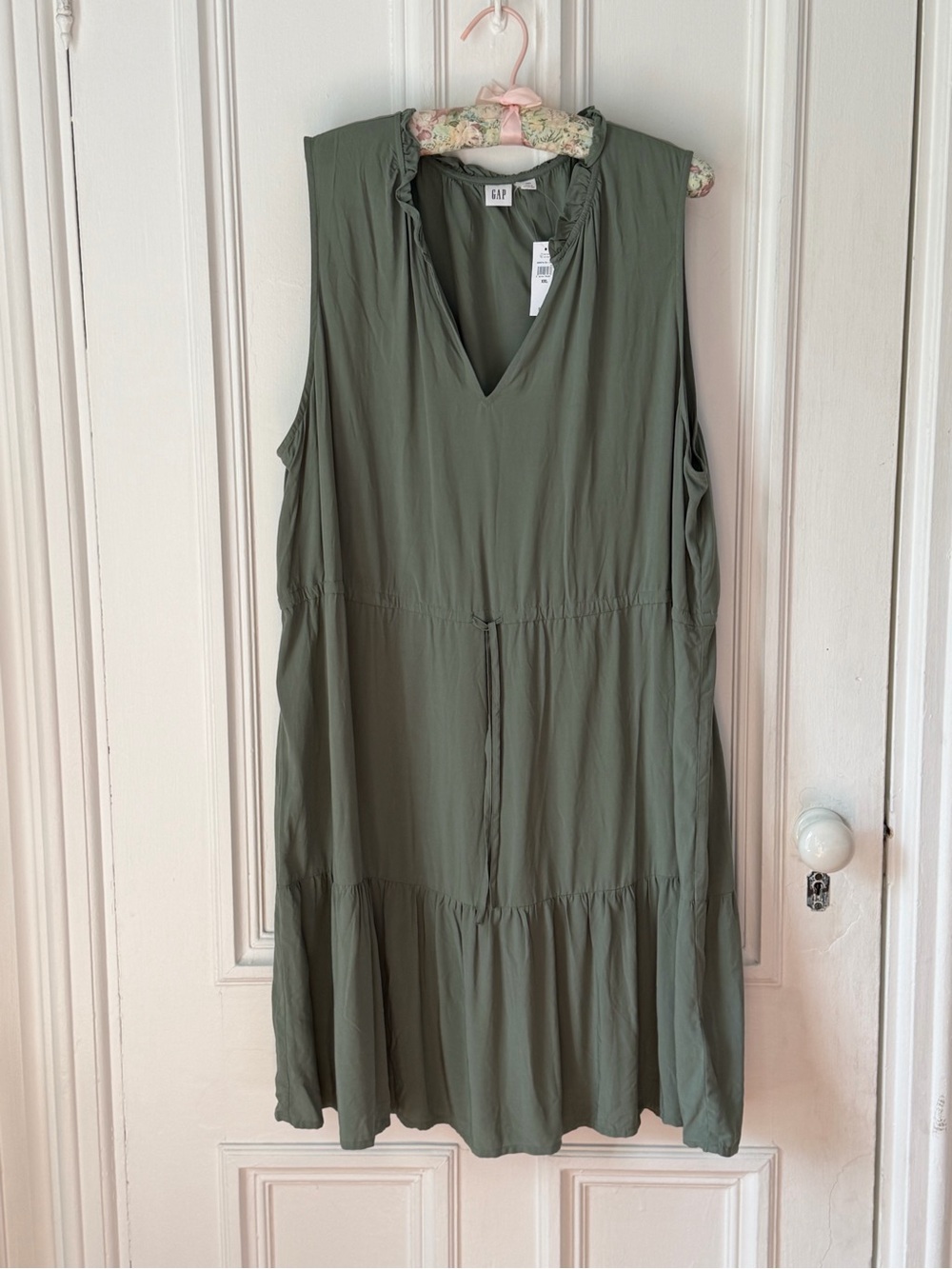 Women’s Gap NWT Sleeveless Vintage Palm Tiered Mini Dress Size XXL